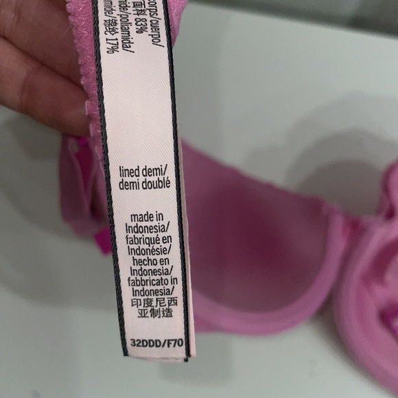 Victoria’s Secret Lined Demi Hot Pink Lace Bra size 32DDD - Picture 6 of 6